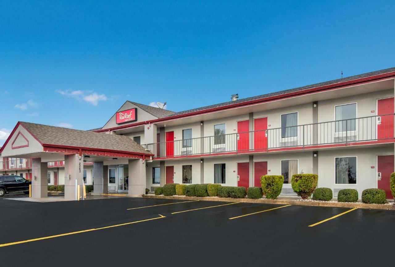 Red Roof Inn & Suites Jackson, Tn Ngoại thất bức ảnh