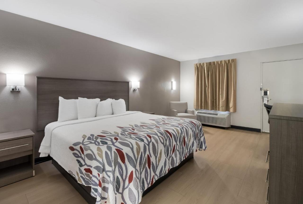 Red Roof Inn & Suites Jackson, Tn Ngoại thất bức ảnh