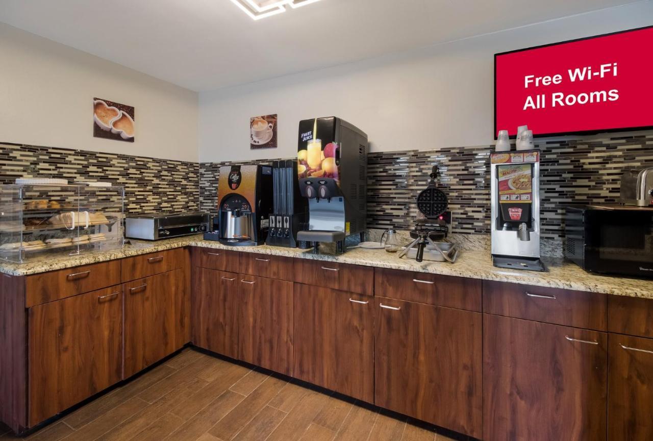 Red Roof Inn & Suites Jackson, Tn Ngoại thất bức ảnh