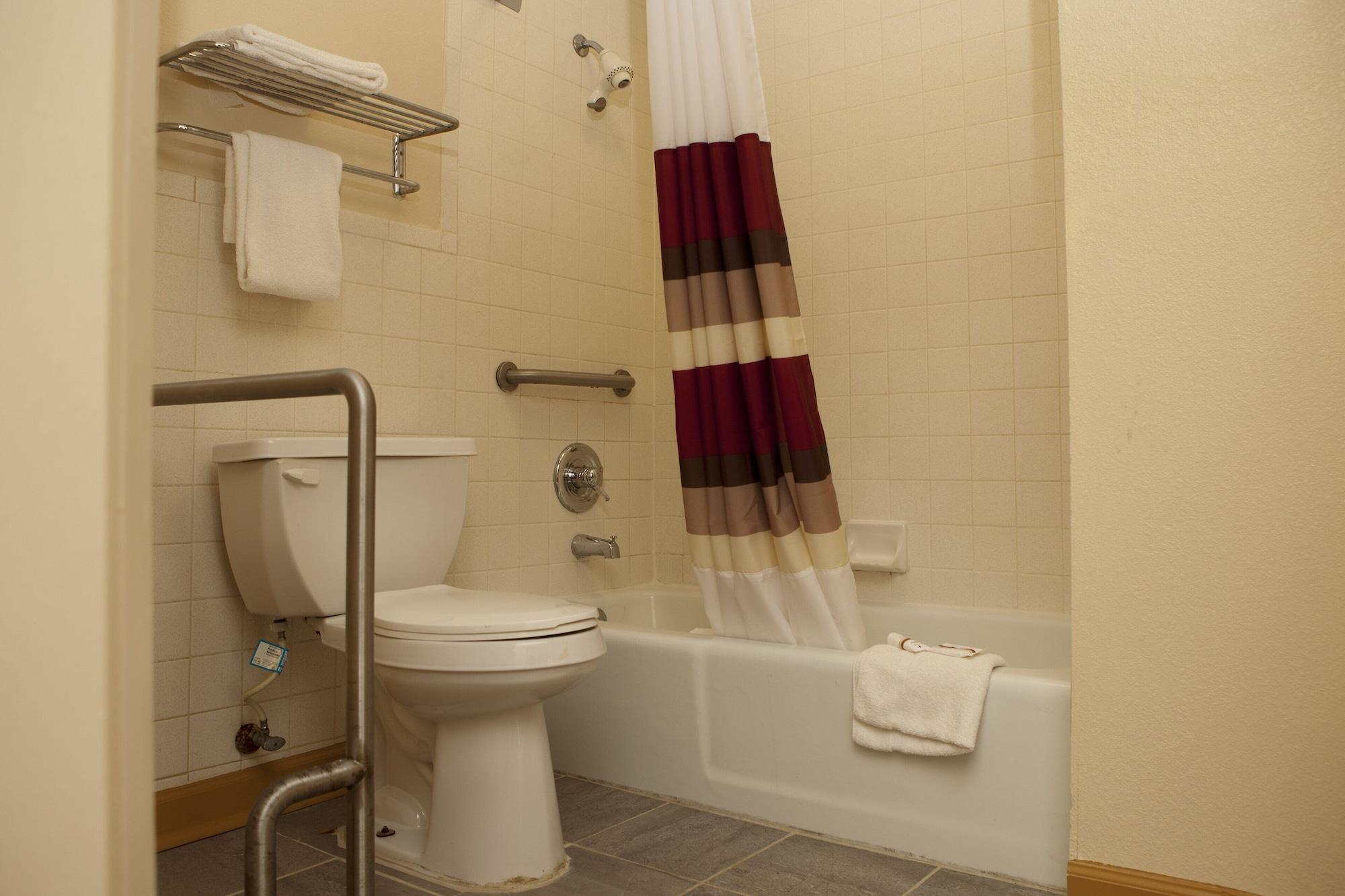 Red Roof Inn & Suites Jackson, Tn Ngoại thất bức ảnh