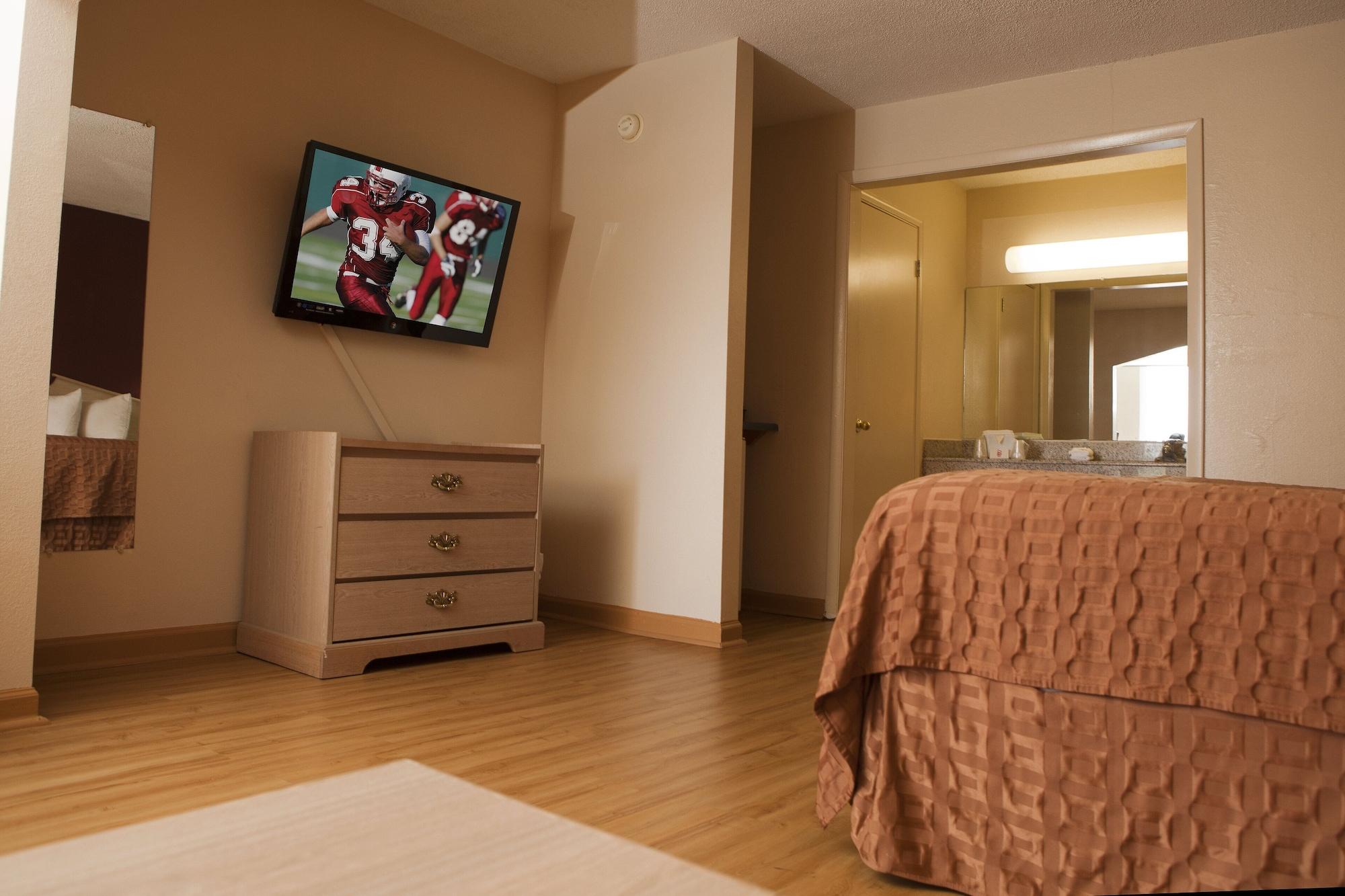 Red Roof Inn & Suites Jackson, Tn Ngoại thất bức ảnh