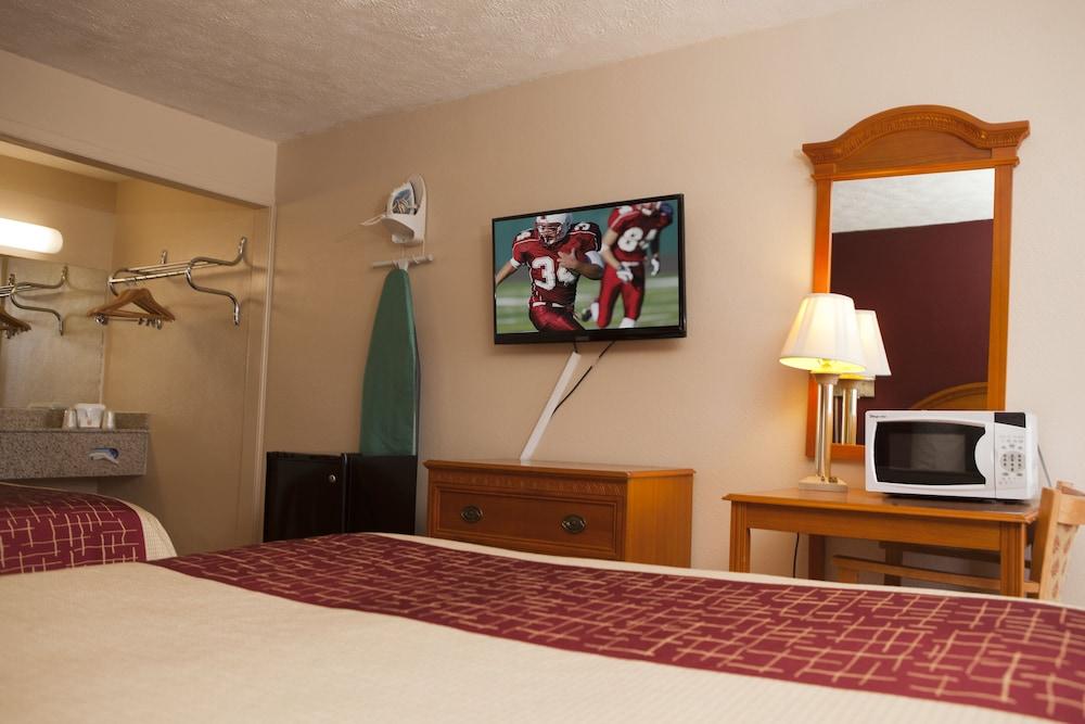 Red Roof Inn & Suites Jackson, Tn Ngoại thất bức ảnh